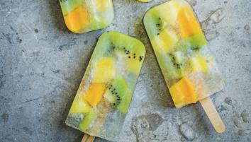 Tropical fruit & wine ice lollies