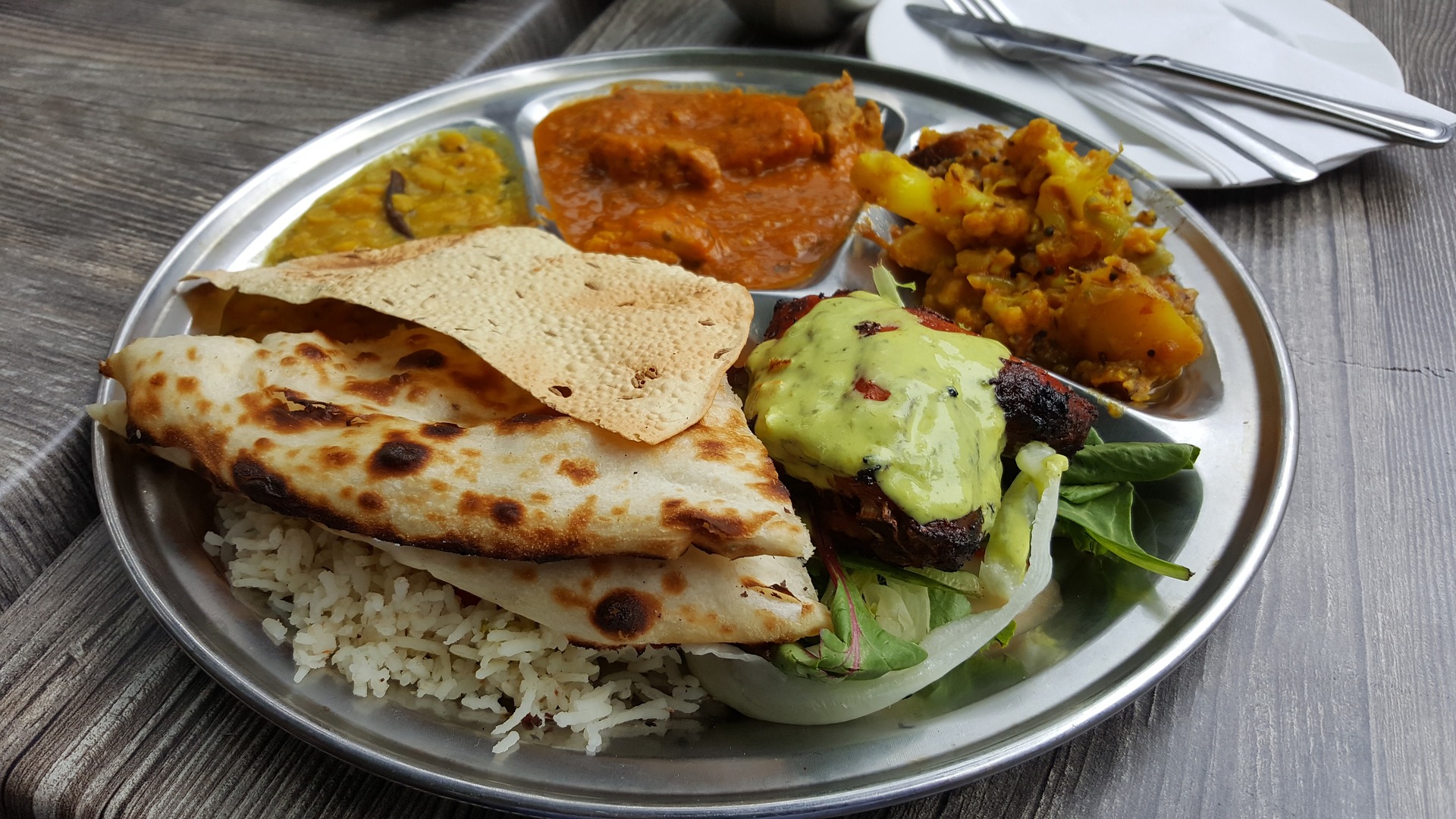 Diverse Indian meal